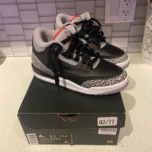 Air Jordan 3 Retro OG ‘Black Cement’